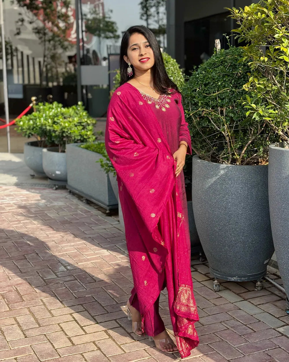 Maroon Regal Set