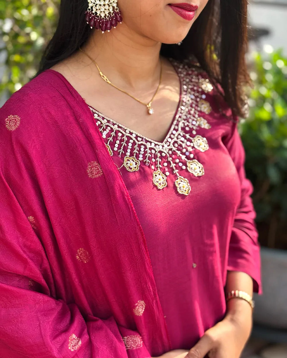 Maroon Regal Set
