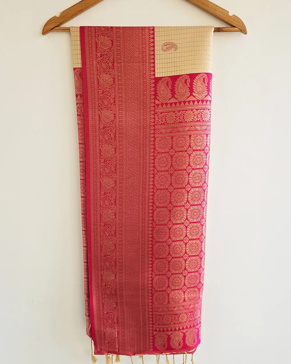 Cream & Pink Semi Pattu Saree