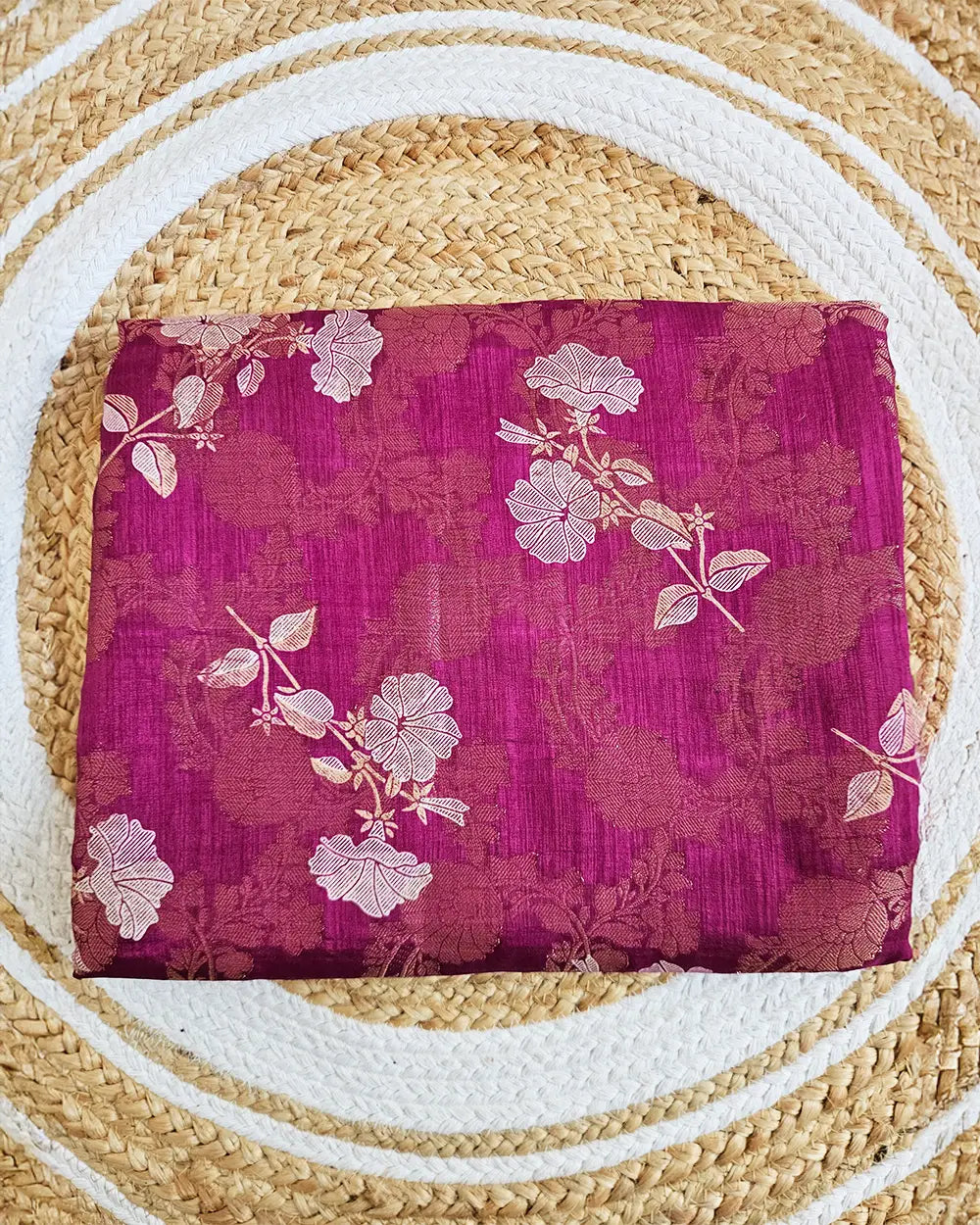 Dola Silk With Flower Motifs