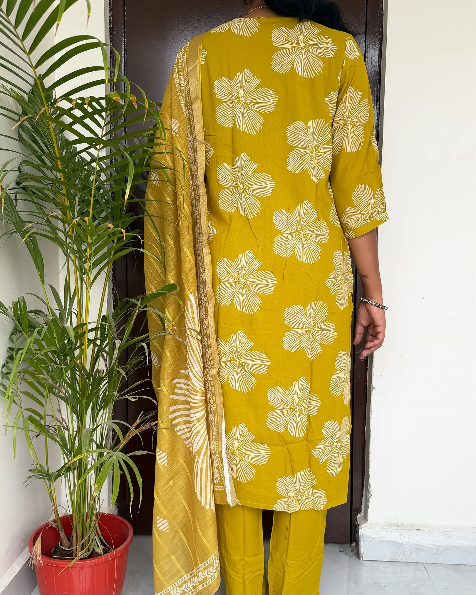 Malar Soft Rayon kurti set